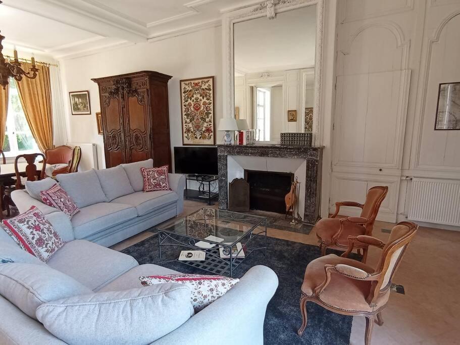 Chateau De Heuqueville Heuqueville  ภายนอก รูปภาพ